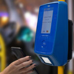 AMBA: habilitaron el pago con QR, tarjetas y billeteras virtuales en 54 nuevas líneas de colectivos