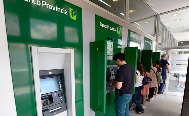 Cambió el horario de atención de algunos bancos en la Provincia
