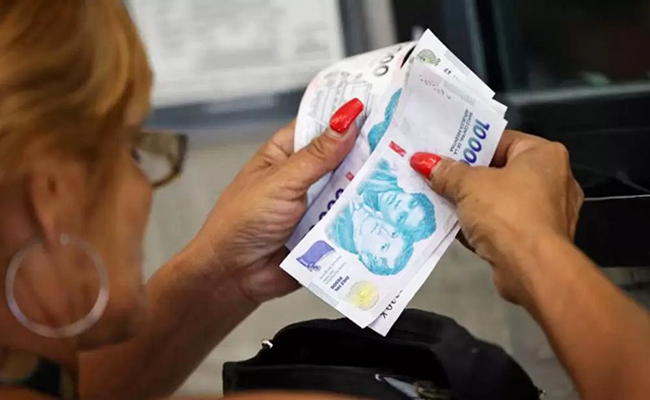 Oficializaron las nuevas subas del Salario Mínimo, Vital y Móvil