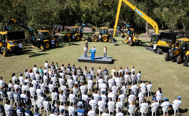 Lomas sumó nuevo equipamiento para el mantenimiento de las cuencas