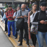 Paro de la UTA: demoras y largas filas en las paradas del AMBA