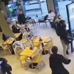 Pánico en Wilde: asaltantes armados irrumpieron un bar y se llevaron un maletín en segundos