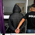 Policías se disfrazaron para ingresar a un complejo de Wilde y secuestraron cocaína valuada en $2,5 millones
